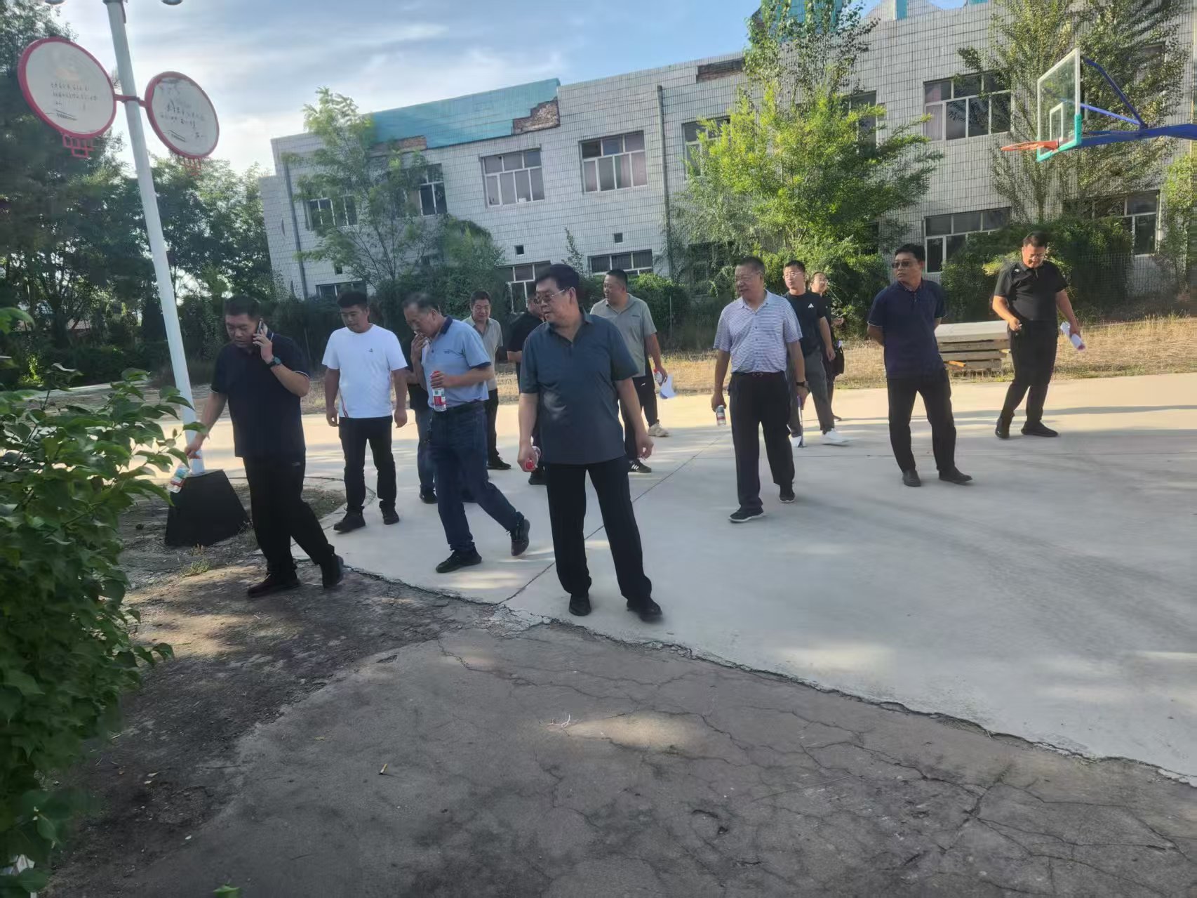 双鸭山市硅PU材料混合型塑胶跑道 - 厂家